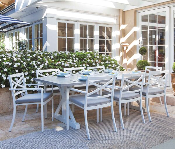 Bridgeport Rectangle 9Pce Dining set