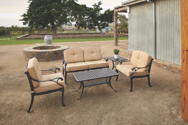 Nassau 4 Pce sofa set - Image 2